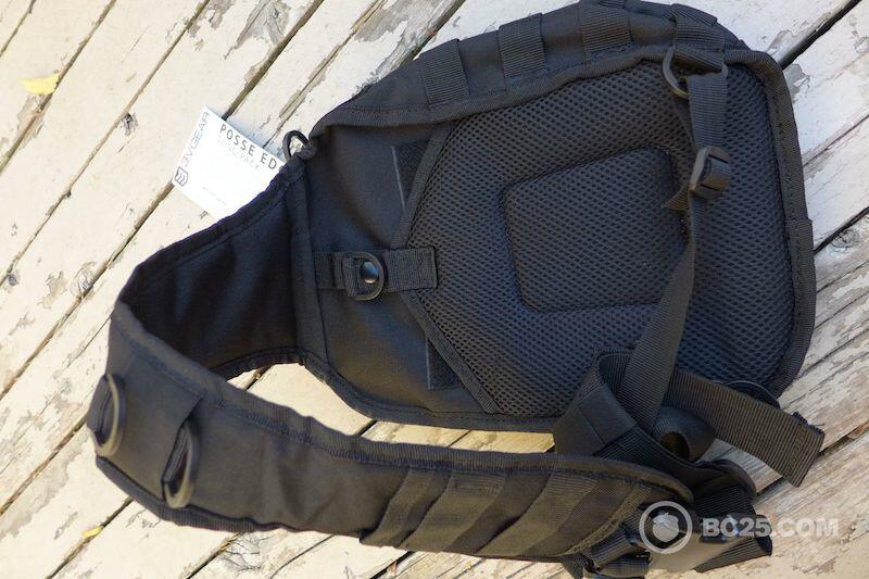 The shoulder strap and back are nicely padded.