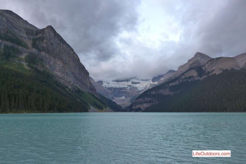 Take in the classic view of the Victoria glacier in Lake Louise.