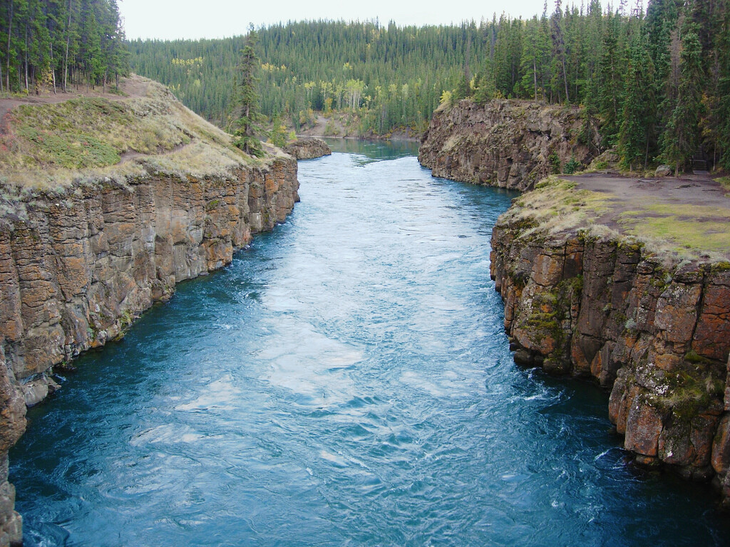 miles canyon, yukon river