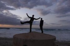 Hilarious Video: The Dangers of Being too Stoked